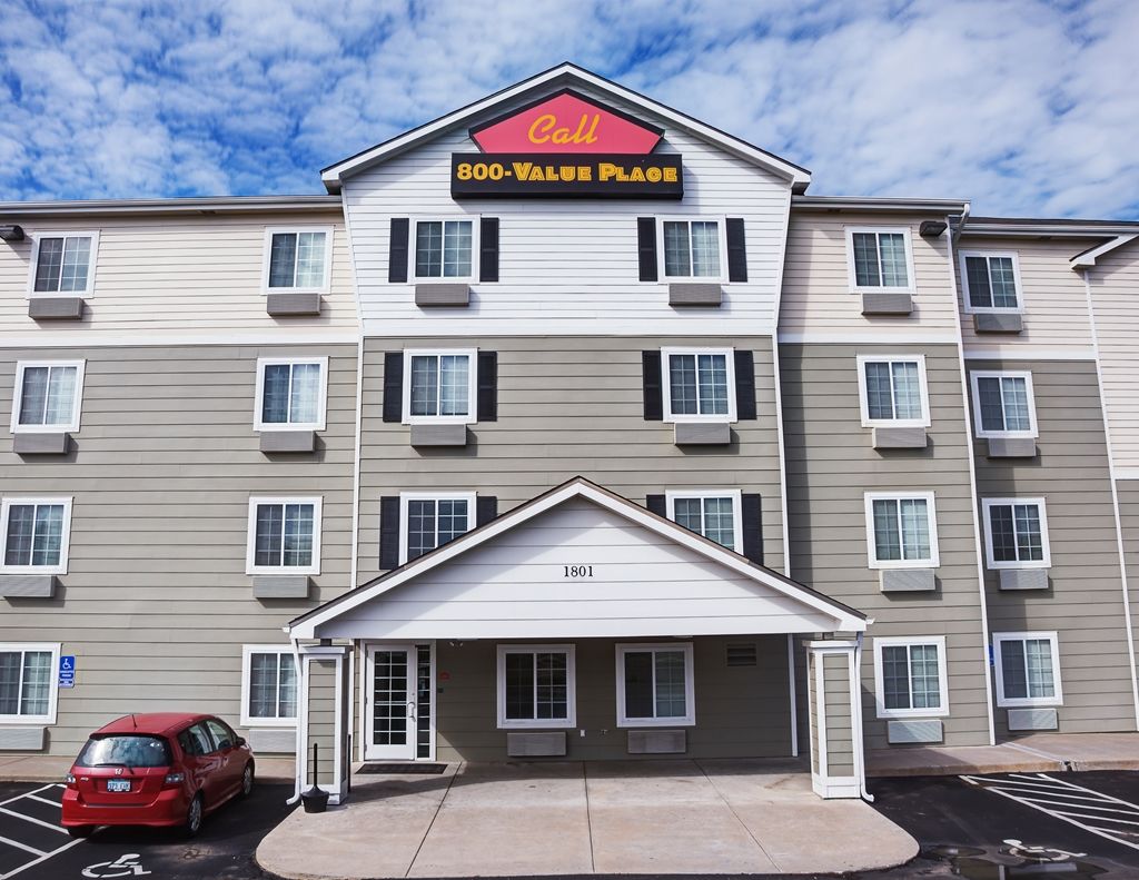 Woodspring Suites Топіка Екстер'єр фото