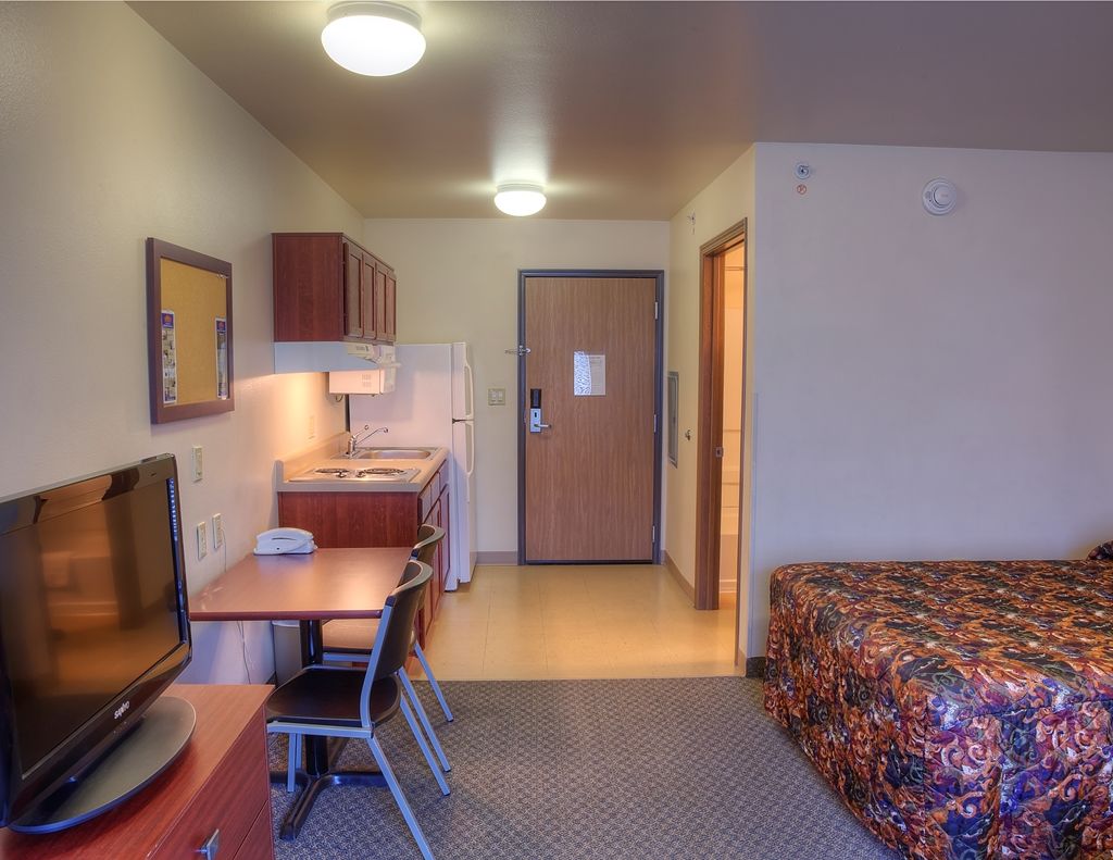 Woodspring Suites Топіка Номер фото