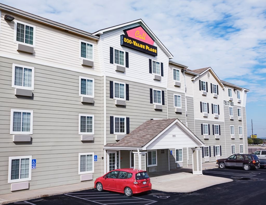 Woodspring Suites Топіка Екстер'єр фото