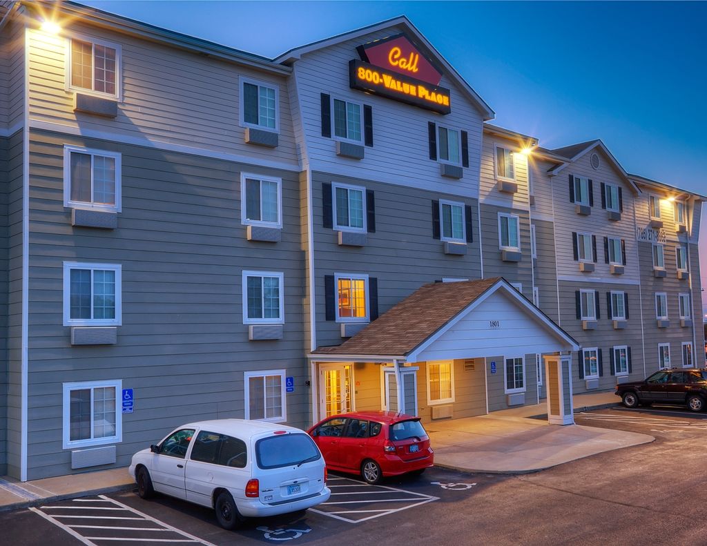 Woodspring Suites Топіка Екстер'єр фото