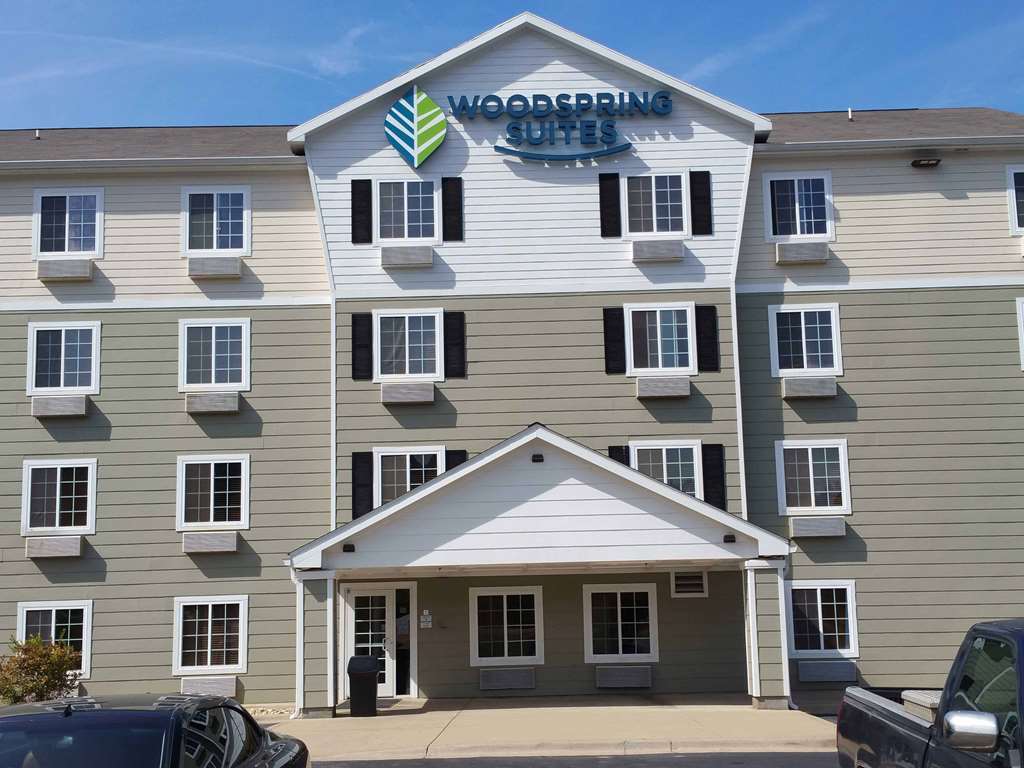 Woodspring Suites Топіка Екстер'єр фото