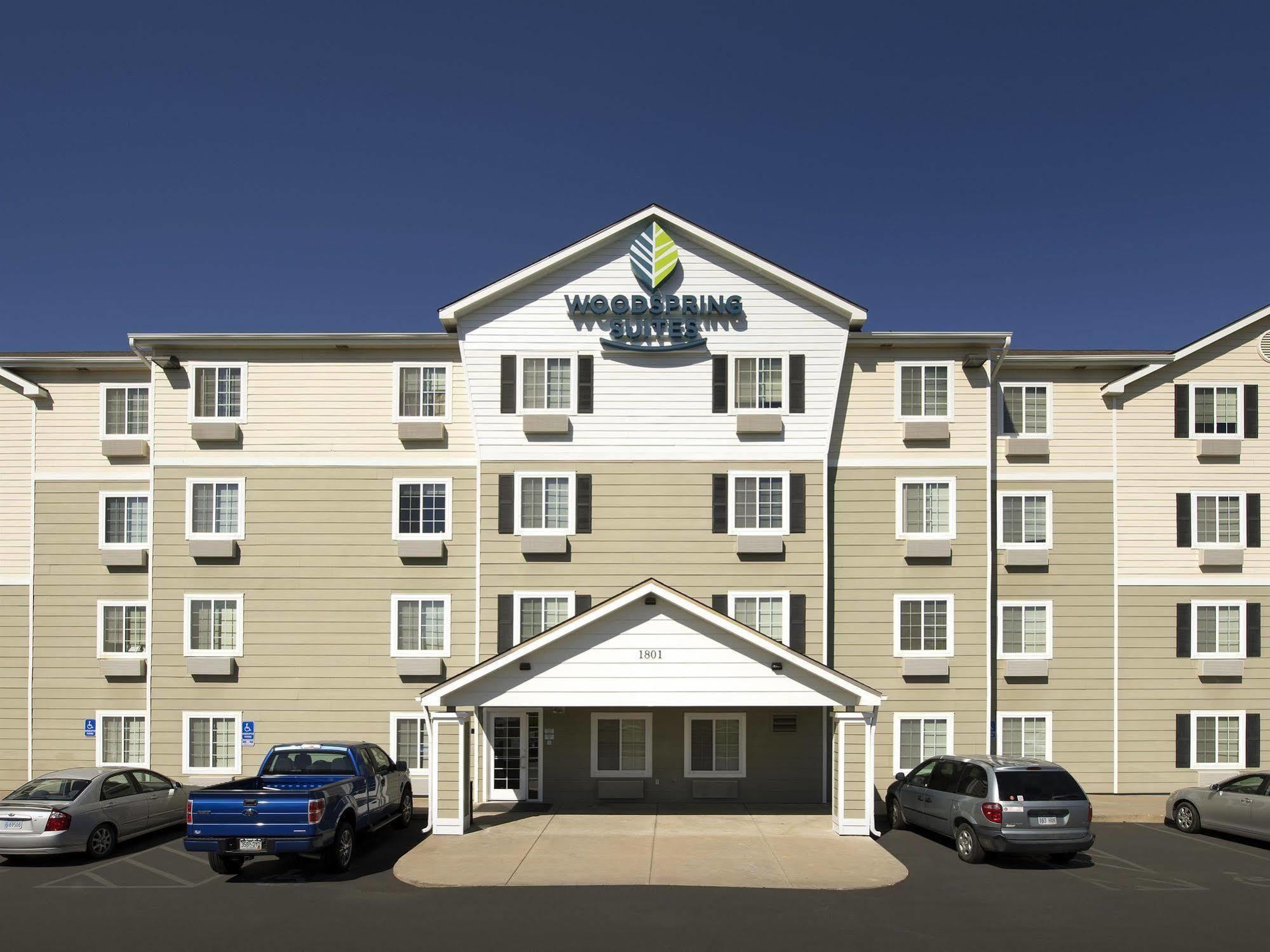 Woodspring Suites Топіка Екстер'єр фото